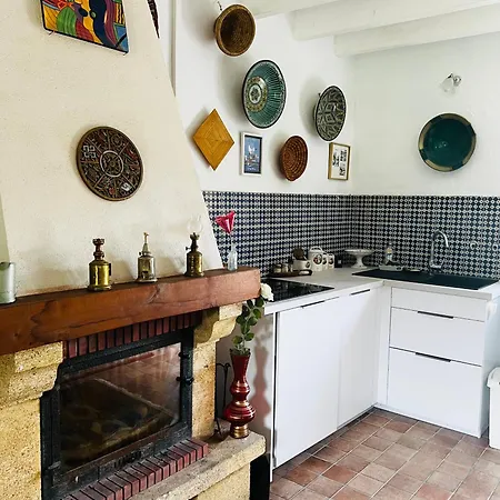 Chateau De La Thibaudiere - De Madame De Savary Pansiyon