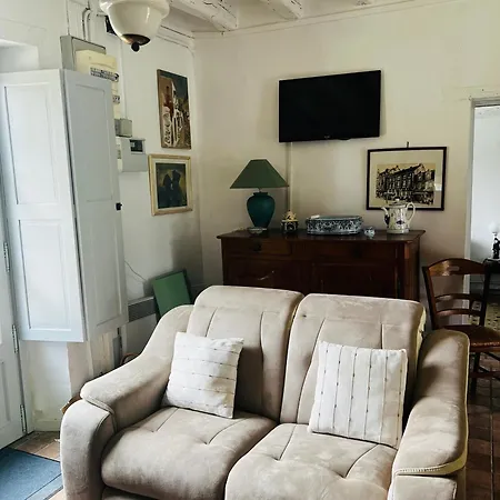 Chateau De La Thibaudiere - De Madame De Savary * Allonnes (Maine-et-Loire)