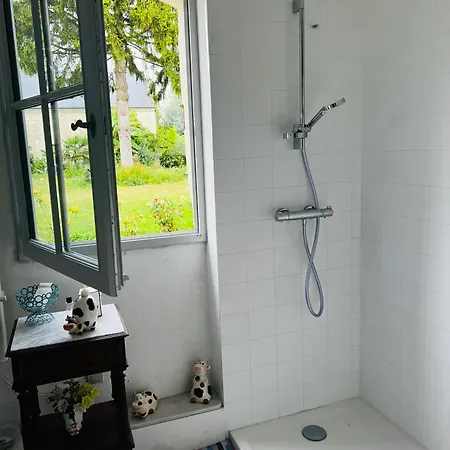 Chateau De La Thibaudiere - De Madame De Savary Pansiyon